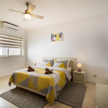 Hébergement de vacances Seaview Rooftop, 3 Bed, 2 Bath Mellieħa